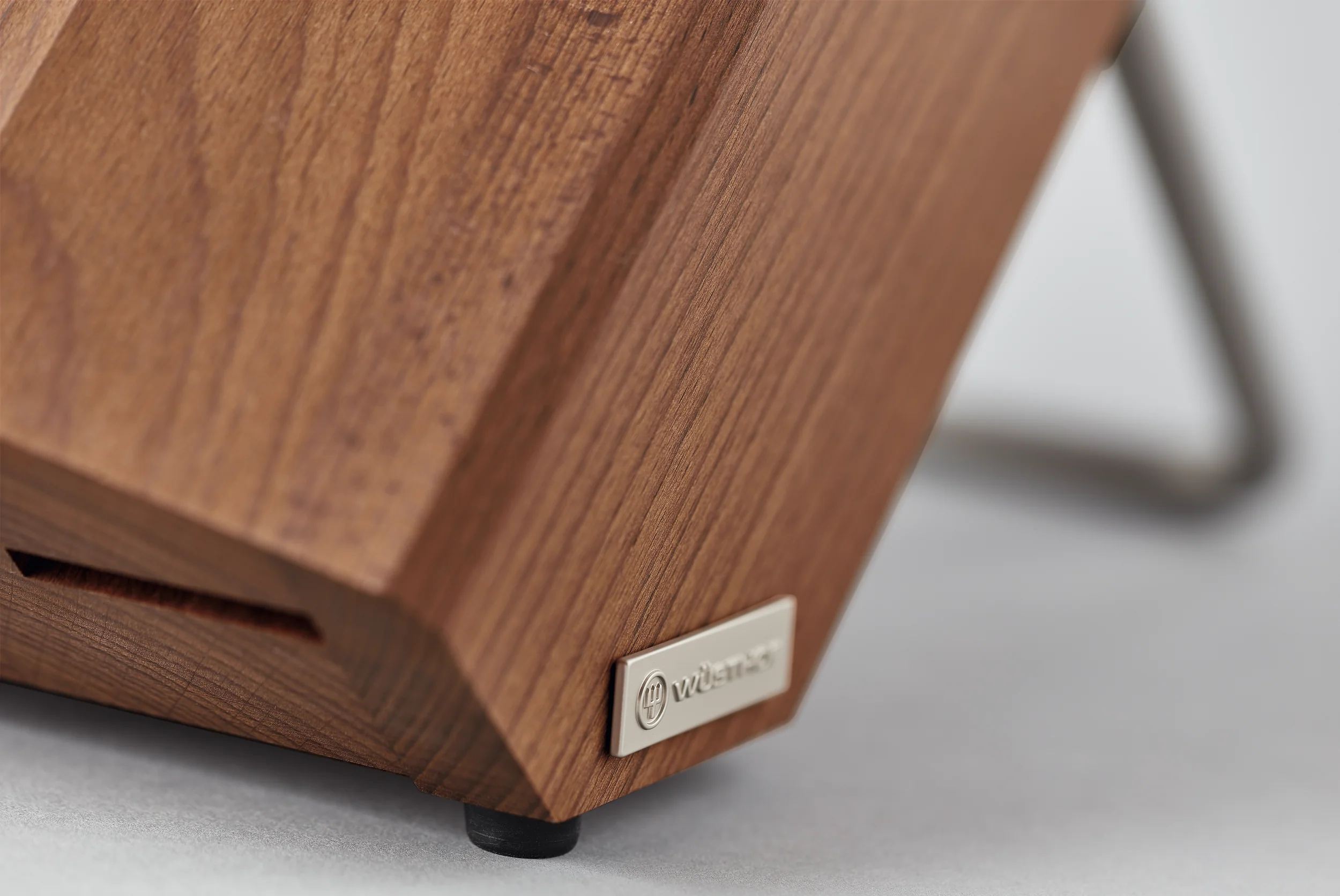 8-Slot Heat Treated Beech Knife Block - Image 3