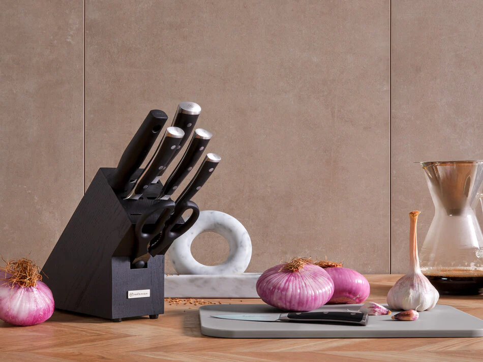 Classic Ikon 8-Piece Starter Knife Block Set - Image 4
