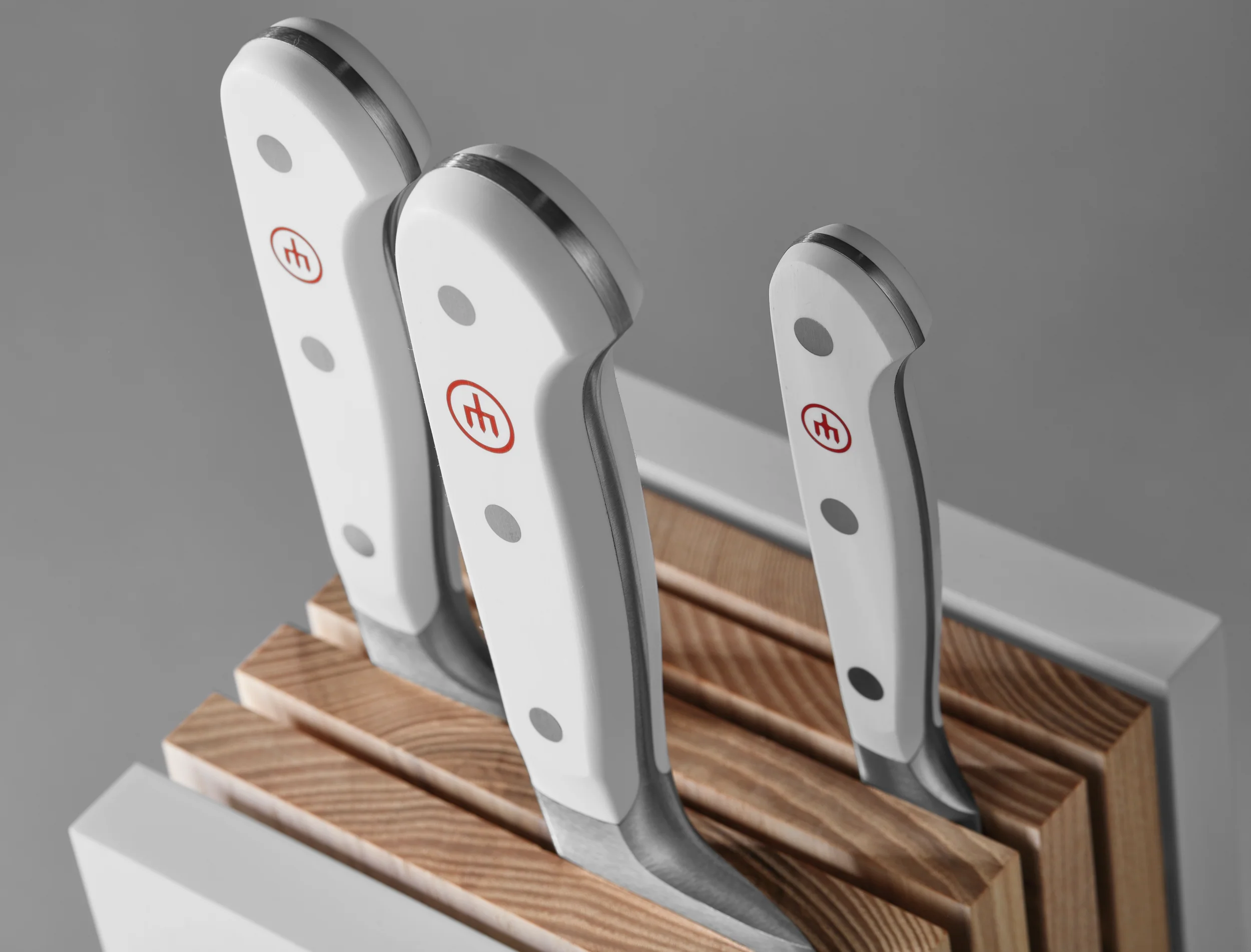 Classic 6-Piece Knife Block Set with Santoku - Image 8