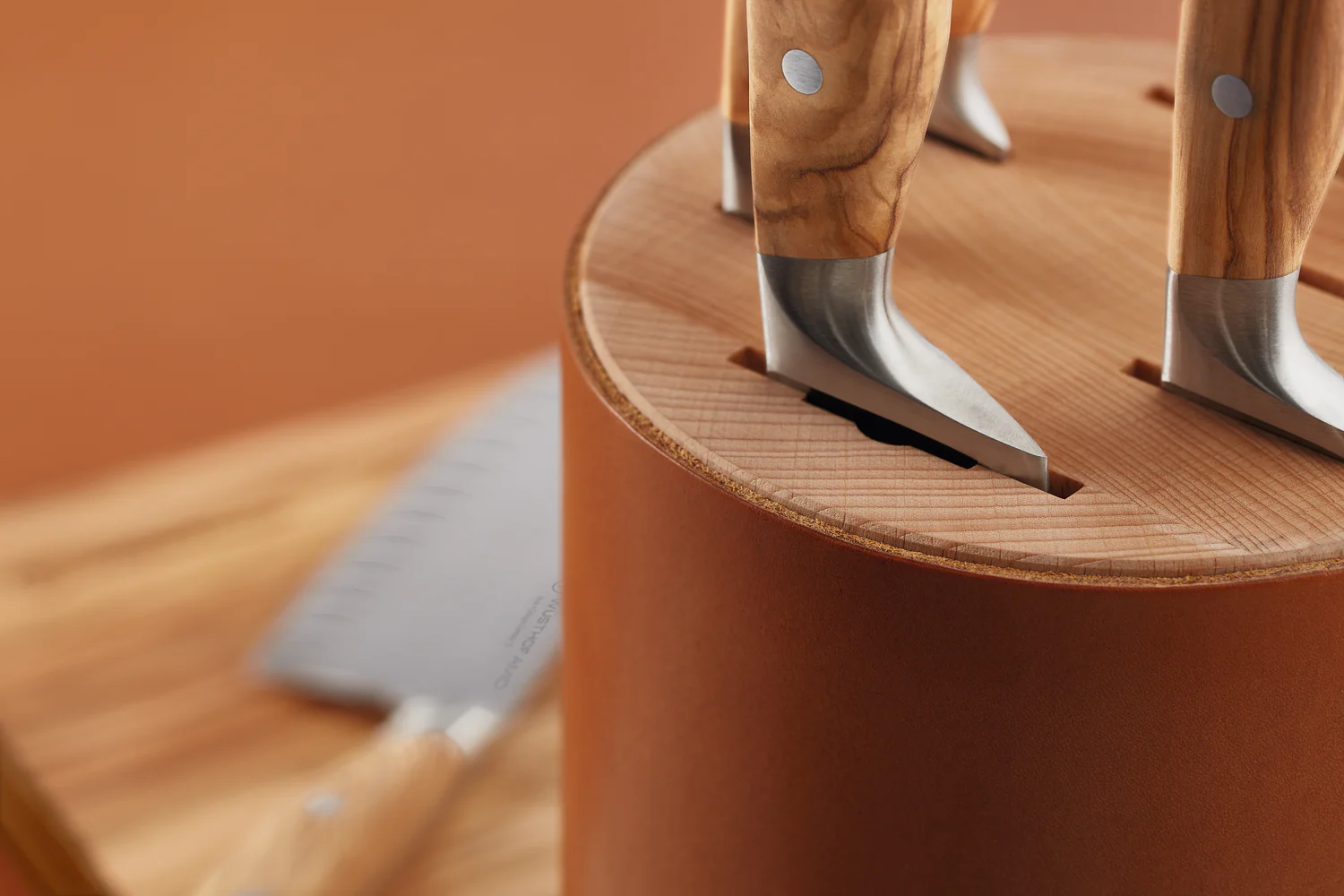 Villa 6-Slot Knife Block - Image 5