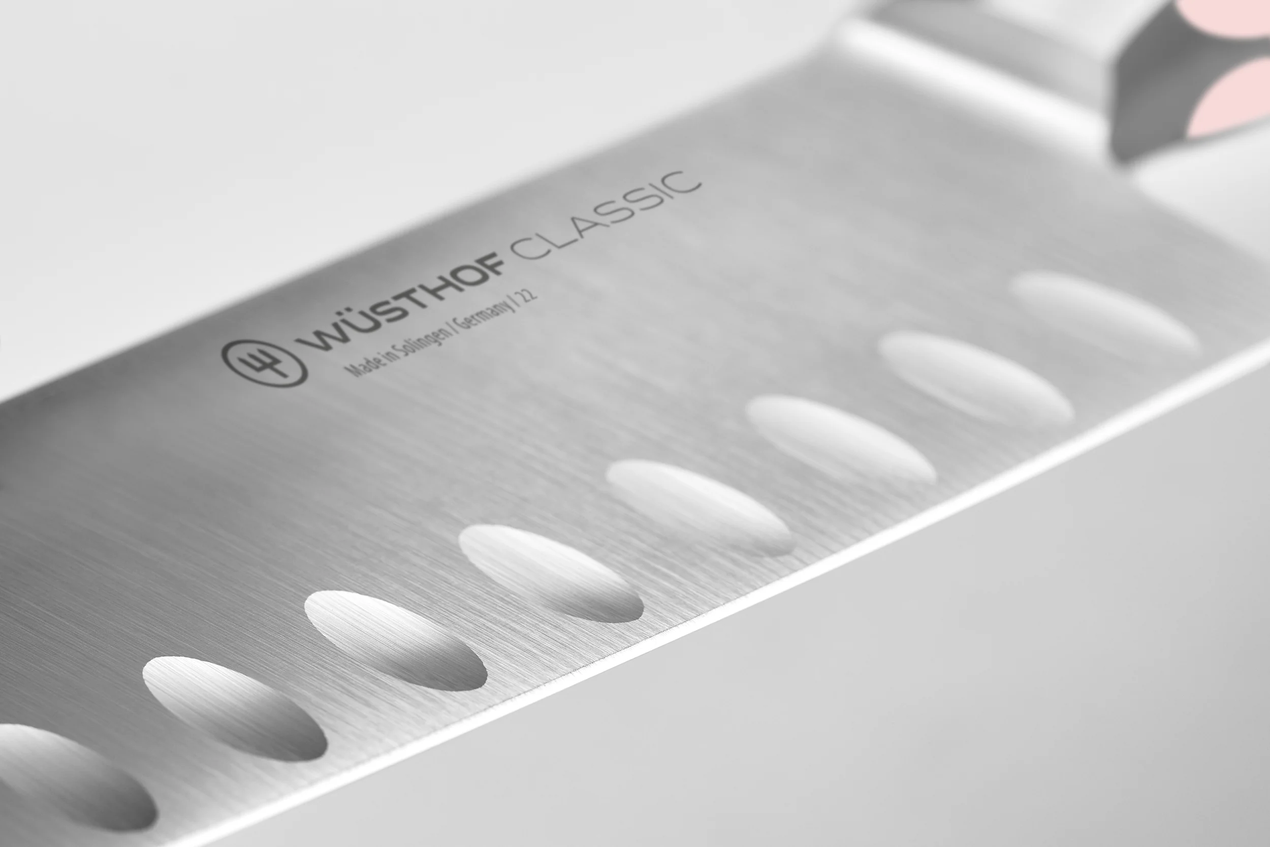 Classic 7" Hollow Edge Santoku - Image 17