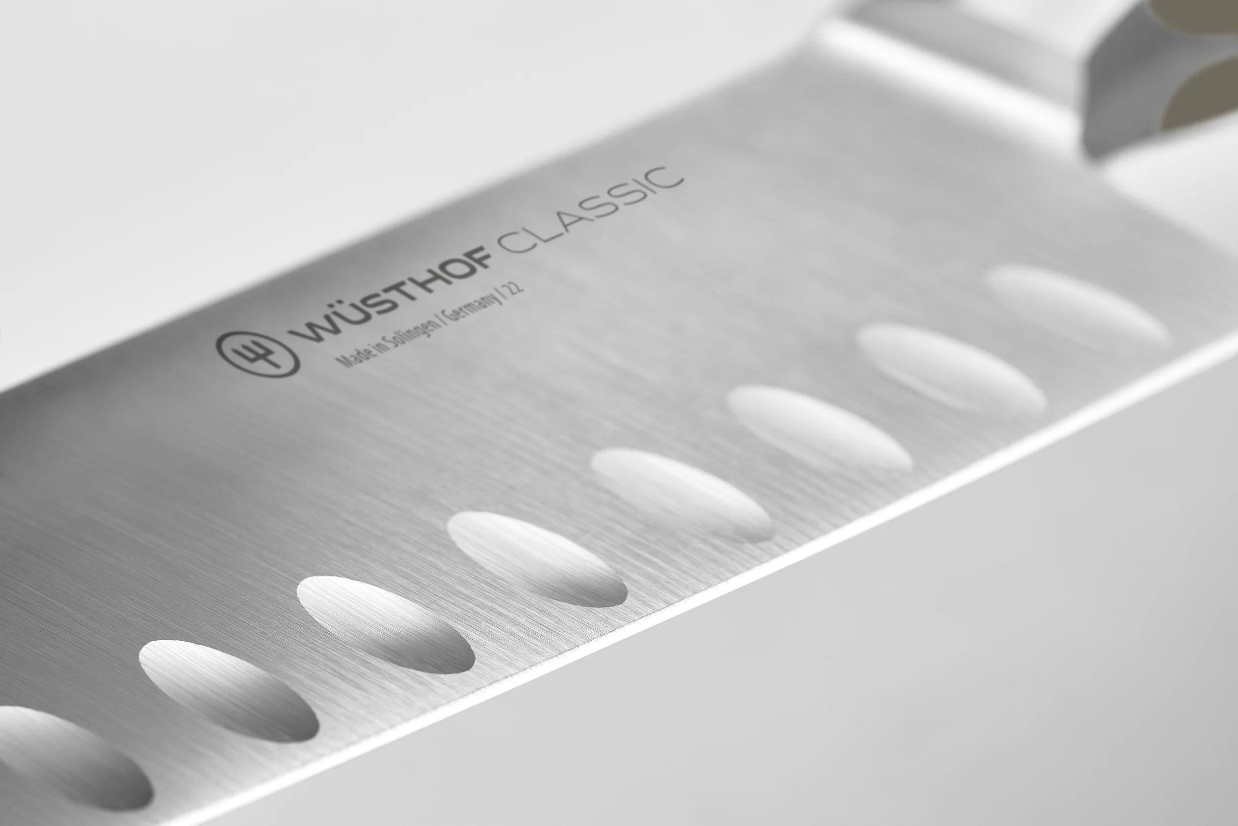 Classic 7" Hollow Edge Santoku - Image 7
