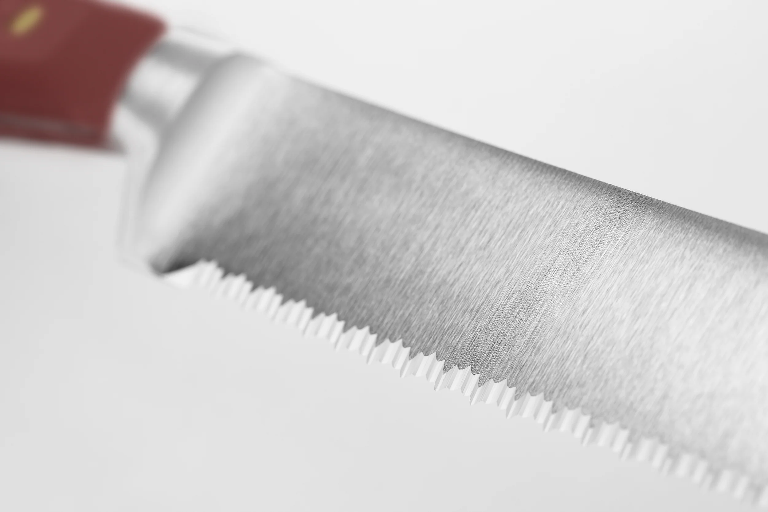 Classic 9" Precision Double-Serrated Bread Knife - Image 21