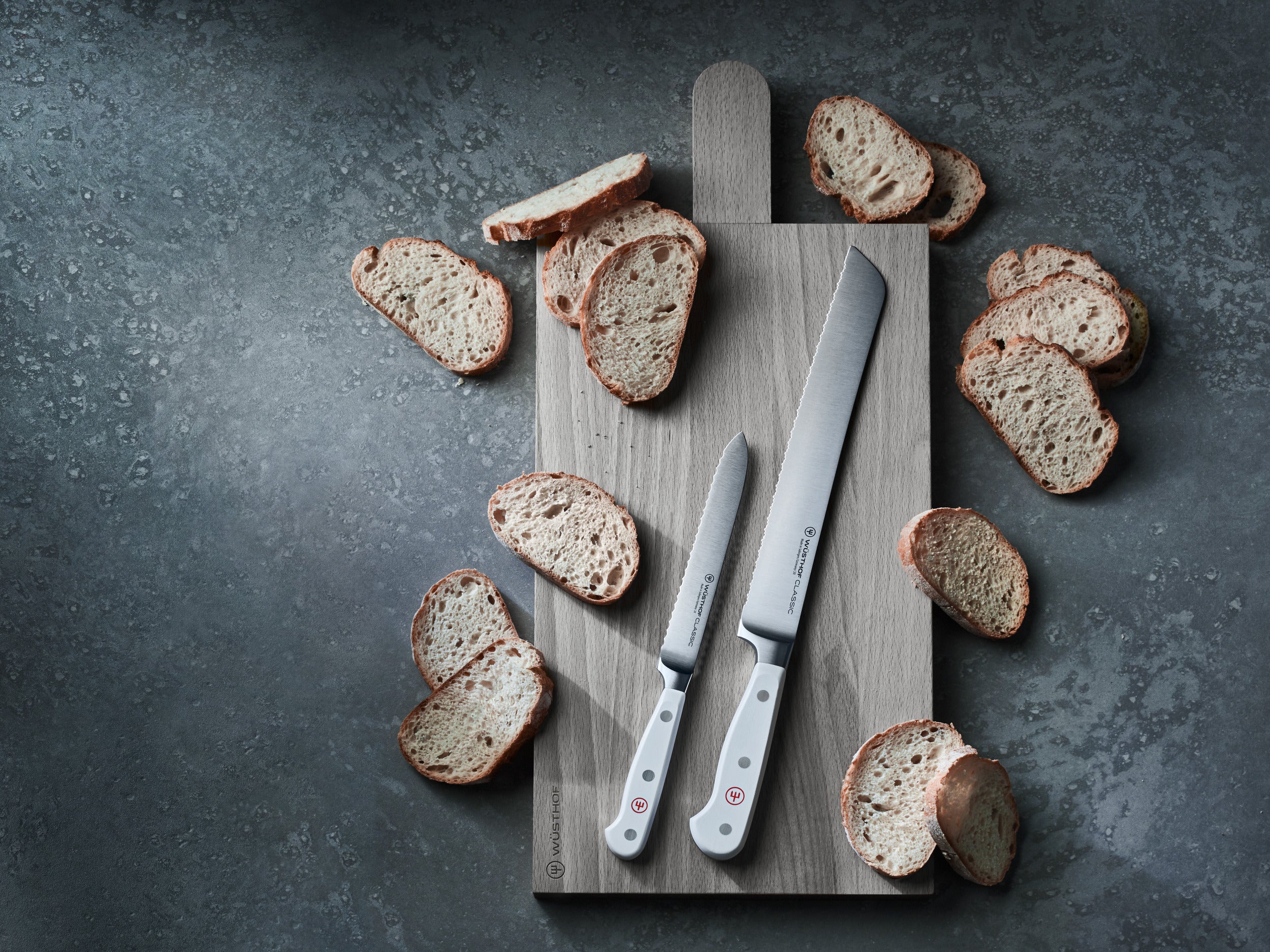 Classic 9" Precision Double-Serrated Bread Knife - Image 6