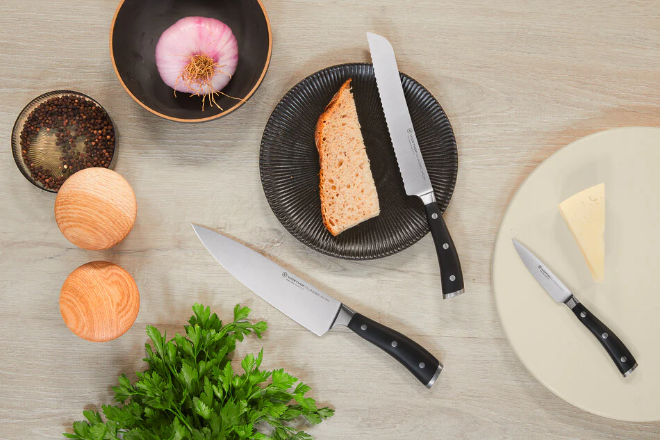 Classic Ikon 3-Piece Knife Set - Image 3
